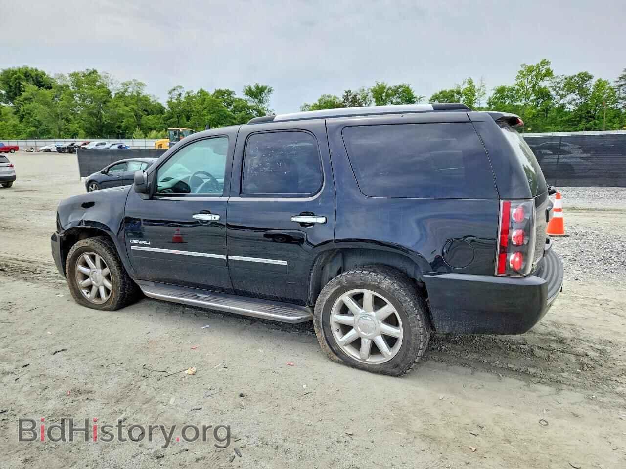 2014 GMC YUKON - VIN: 1GKS2EEF2ER107734 - Фото 2