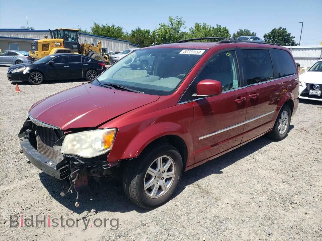 Photo 2A4RR5D19AR319637 - CHRYSLER MINIVAN 2010