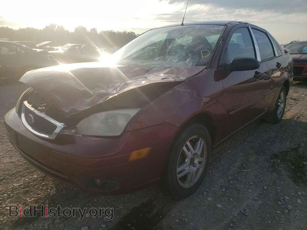 2007 FORD FOCUS - VIN: 1FAHP34N97W192523 - Фото 2