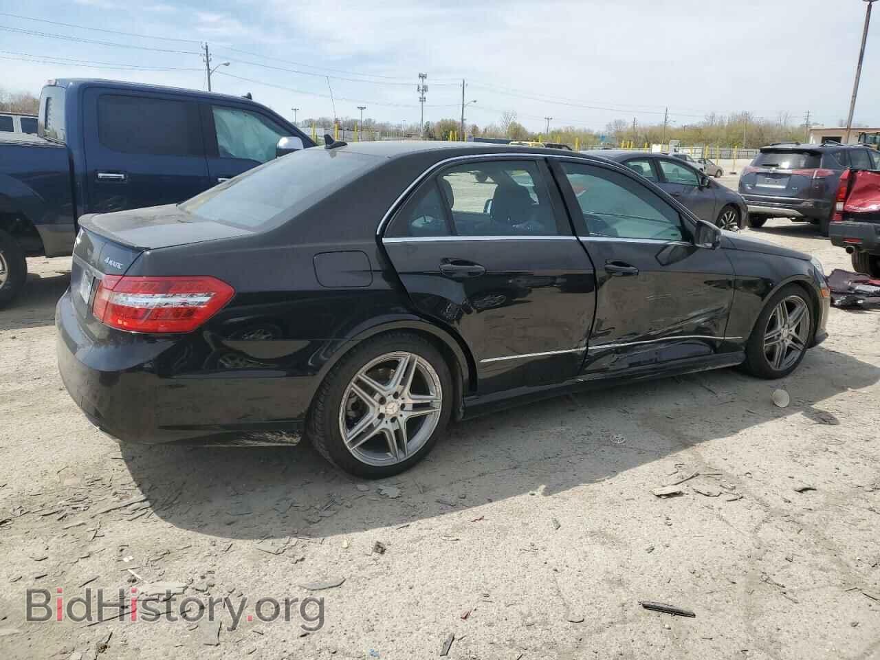 2011 MERCEDES-BENZ E-CLASS - VIN: WDDHF8HB3BA453425 - Фото 3