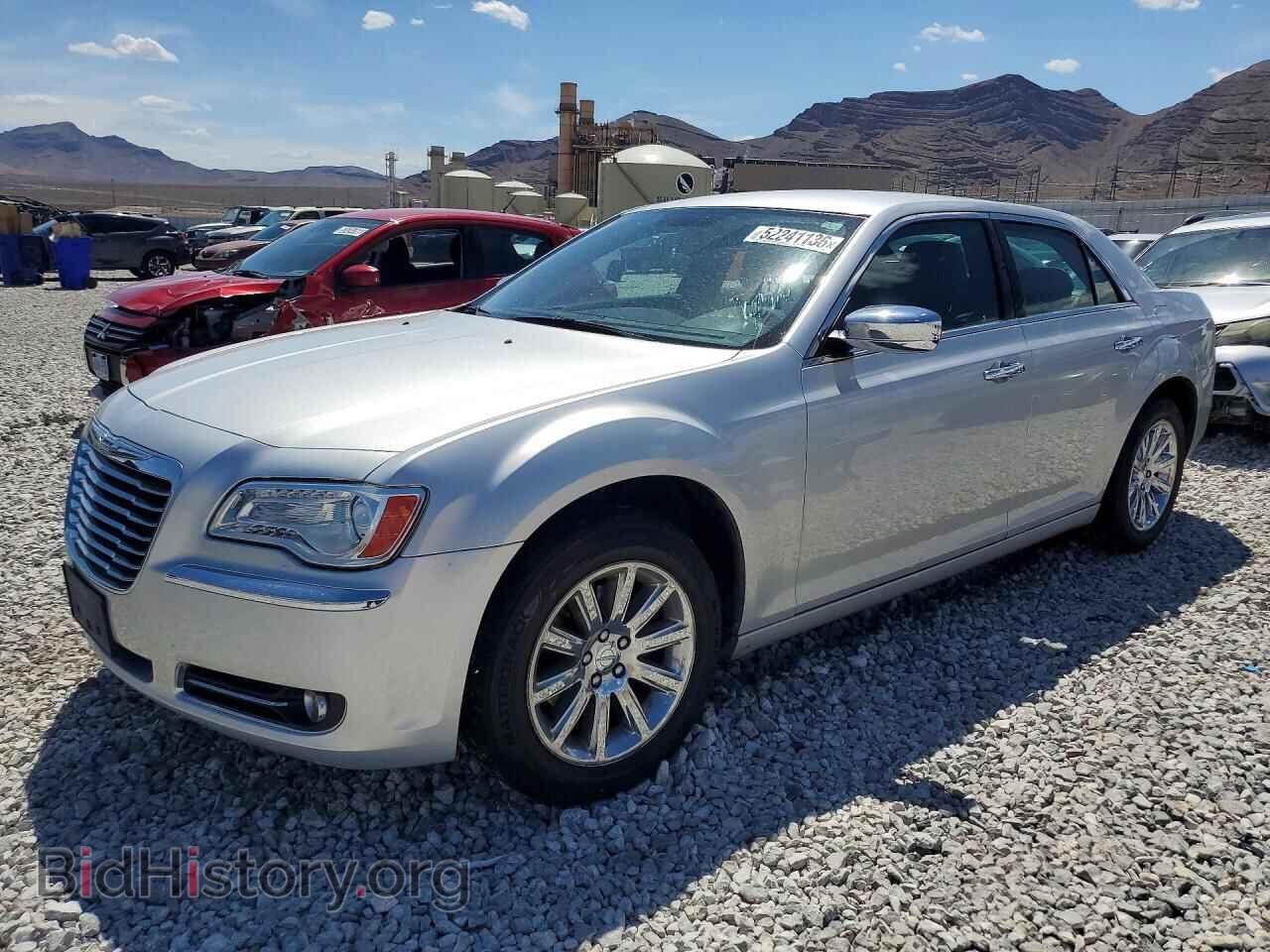 Фотография 2C3CCACG9CH231373 - CHRYSLER 300 2012
