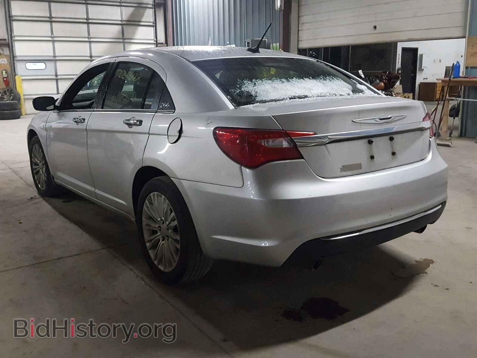 2011 CHRYSLER 200 - VIN: 1C3BC2FG8BN571116 - Фото 3