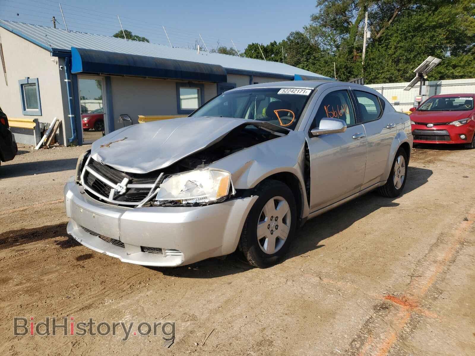 2010 DODGE AVENGER - VIN: 1B3CC4FB4AN150591 - Фото 2