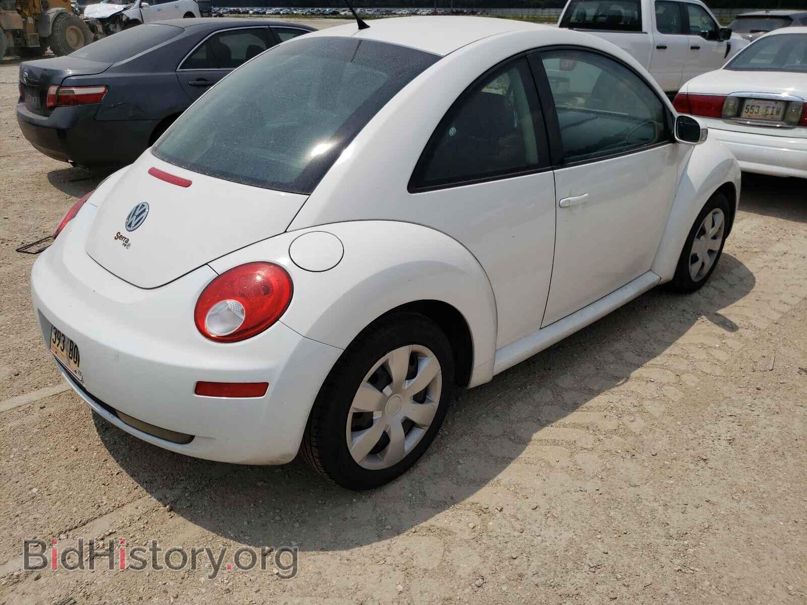 2010 VOLKSWAGEN BEETLE - VIN: 3VWPG3AG9AM008973 - Фото 4