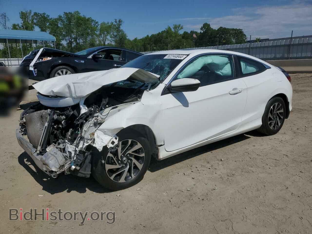 Photo 2HGFC4B07HH302366 - HONDA CIVIC 2017