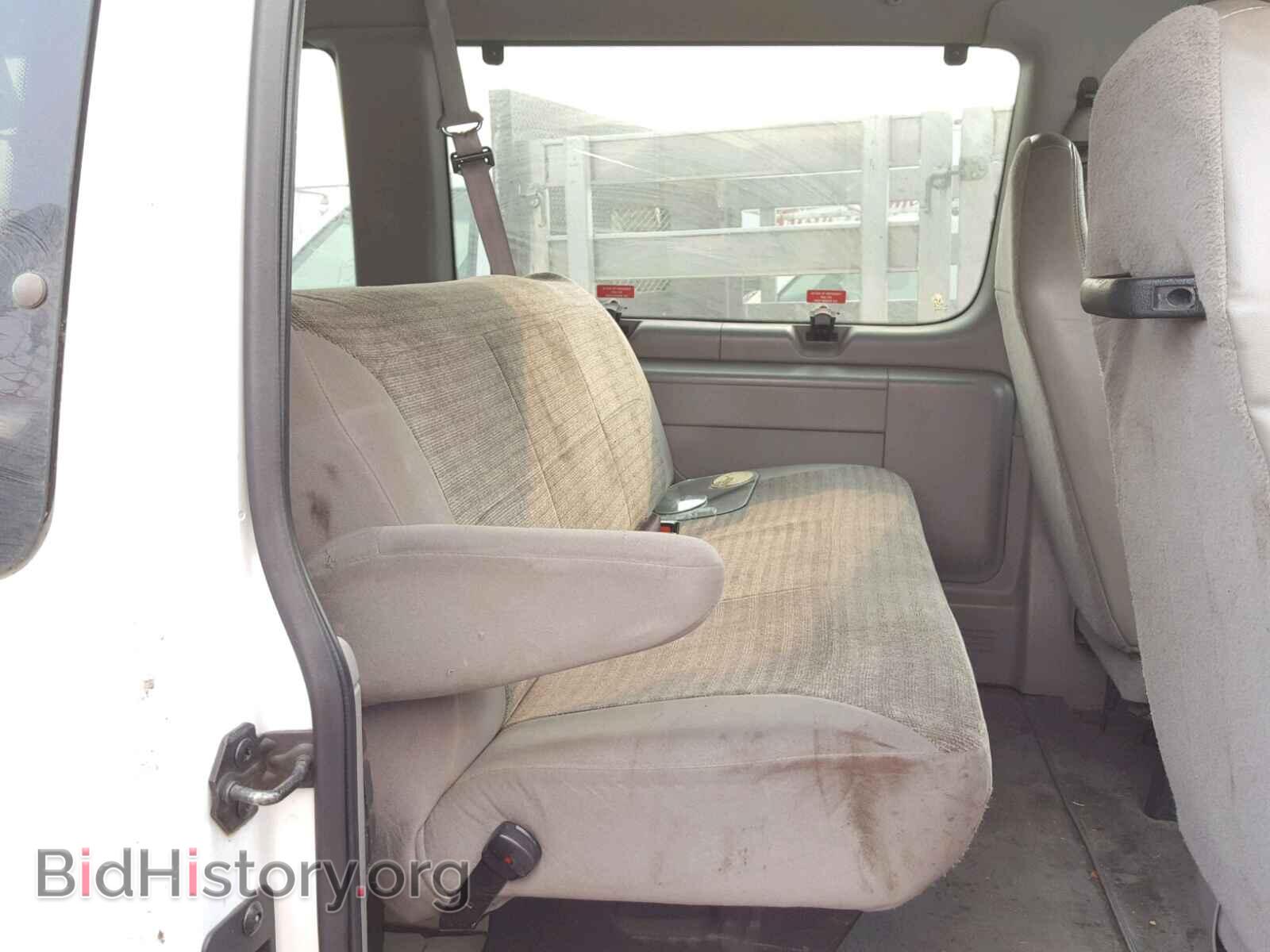 2000 FORD ECONOLINE - VIN: 1FBSS31M5YHB87789 - Фото 6