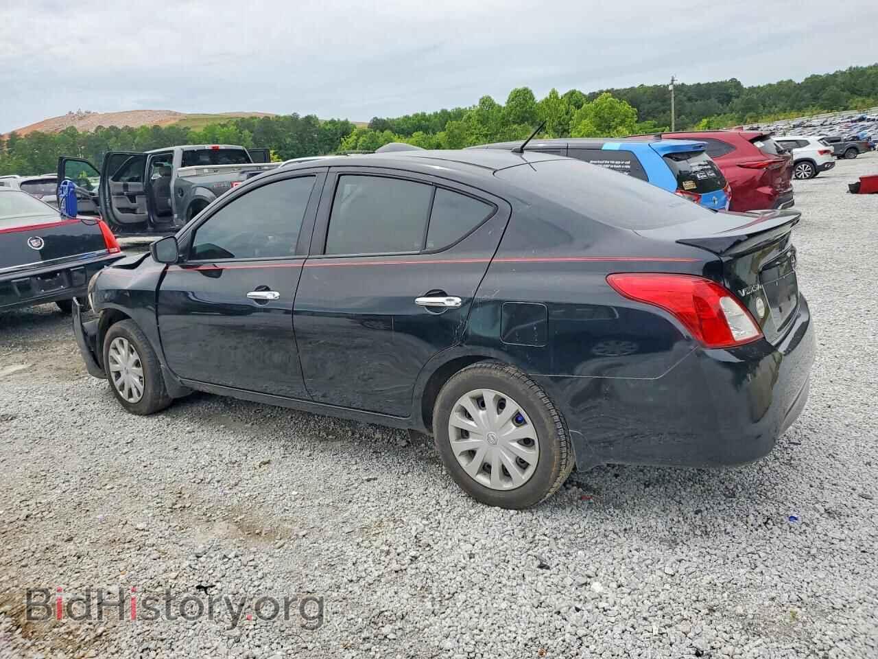2017 NISSAN VERSA - VIN: 3N1CN7AP3HL832422 - Photo 2