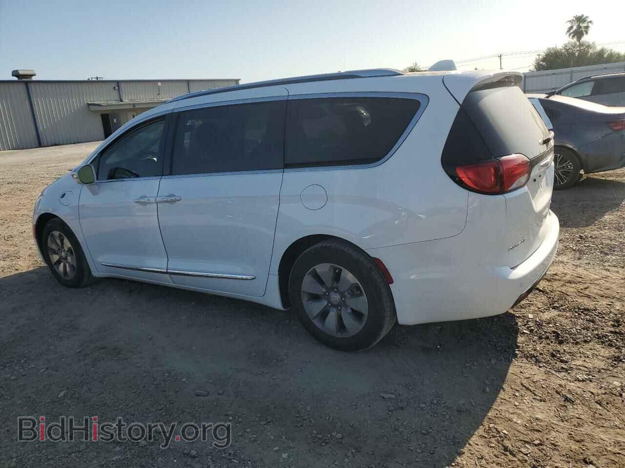 2018 CHRYSLER PACIFICA - VIN: 2C4RC1N70JR289737 - Фото 2