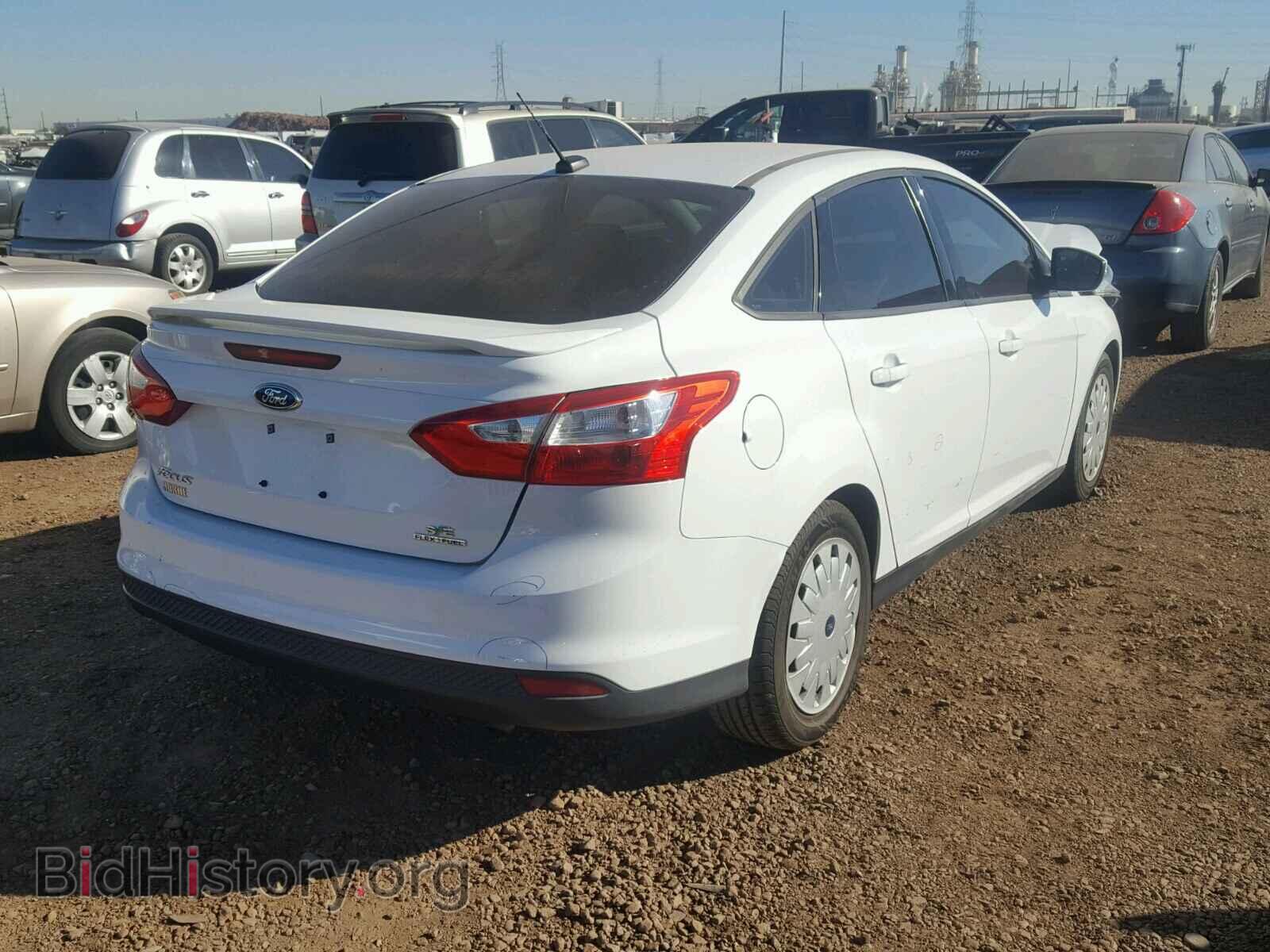 2014 FORD FOCUS - VIN: 1FADP3F28EL461725 - Photo 4