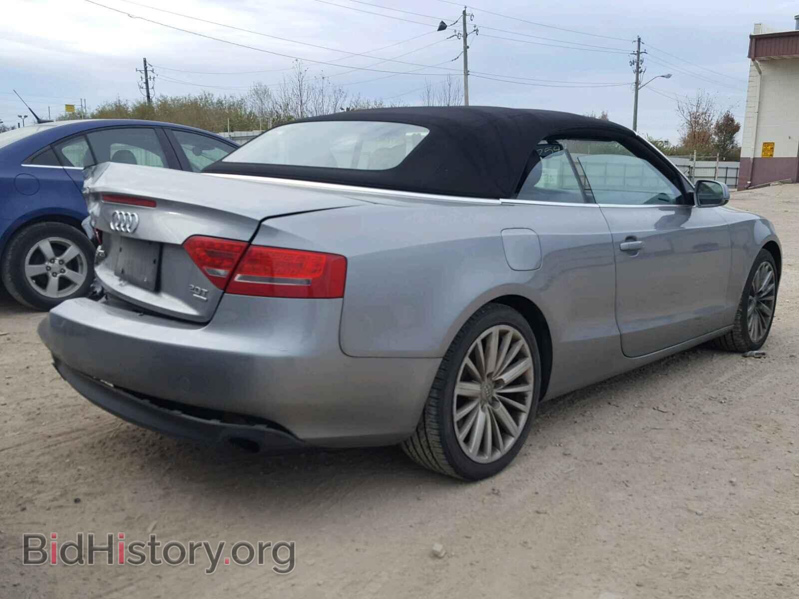 2010 AUDI A5 PREMIUM - VIN: WAULFAFH8AN007729 - Фото 4
