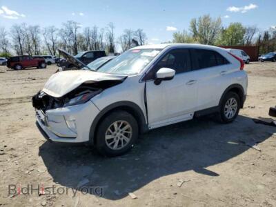 2018 Mitsubishi ECLIPSE ES, white — VIN JA4AT3AA6JZ049067, Copart