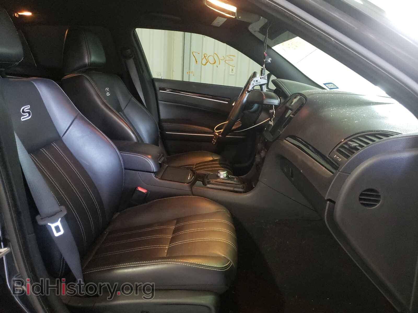 2019 CHRYSLER 300 - VIN: 2C3CCAGG3KH686809 - Photo 5