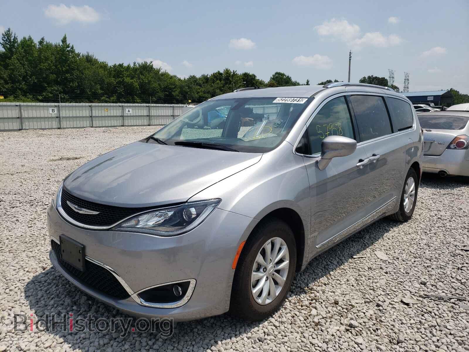 2019 CHRYSLER PACIFICA - VIN: 2C4RC1BG9KR700669 - Фото 2