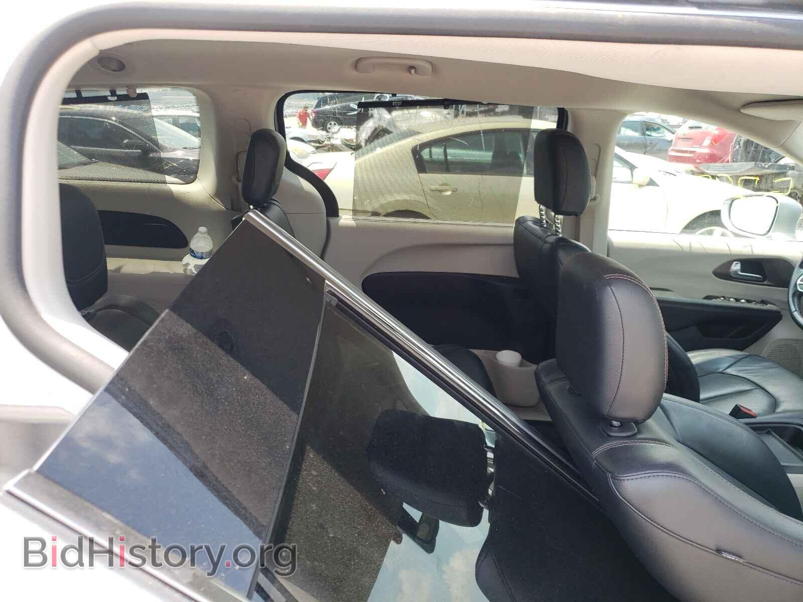 2019 CHRYSLER PACIFICA - VIN: 2C4RC1BG9KR700669 - Фото 6