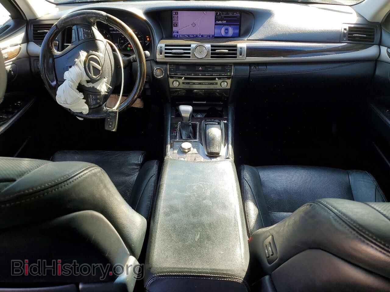 2013 LEXUS LS460 - VIN: JTHCL5EF2D5017078 - Photo 8