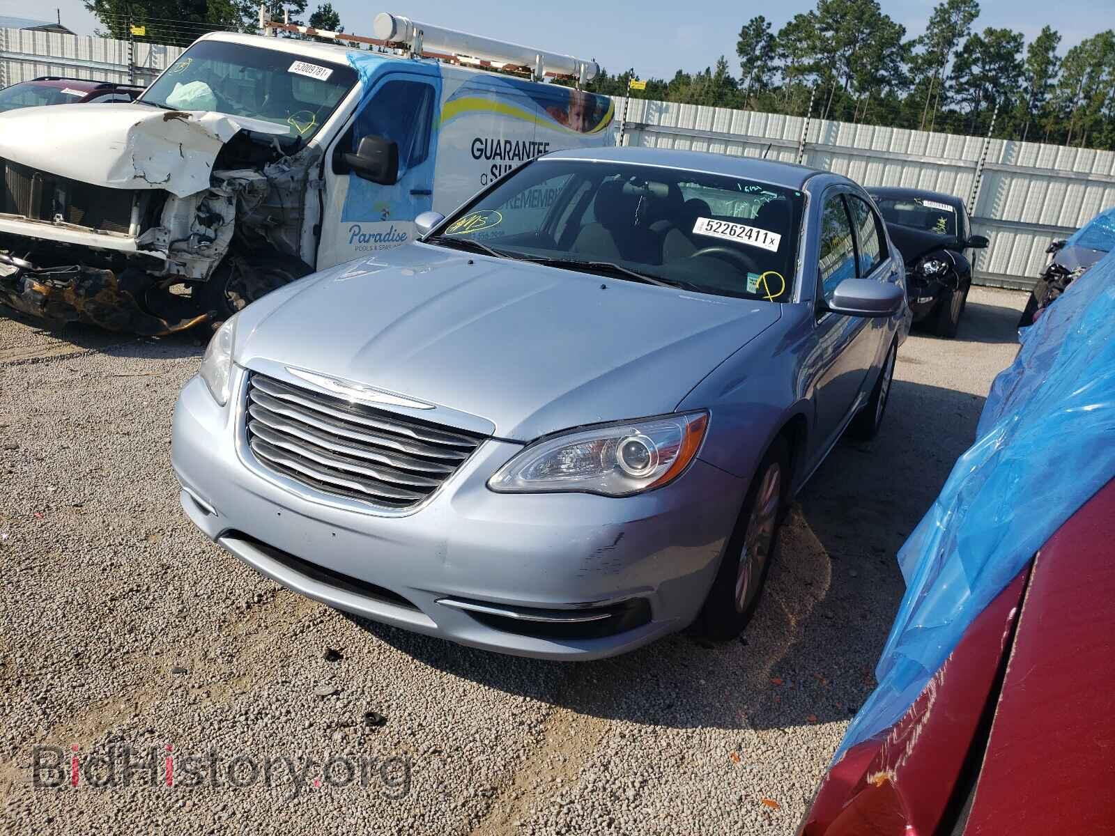 2014 CHRYSLER 200 - VIN: 1C3CCBAB3EN208002 - Фото 2