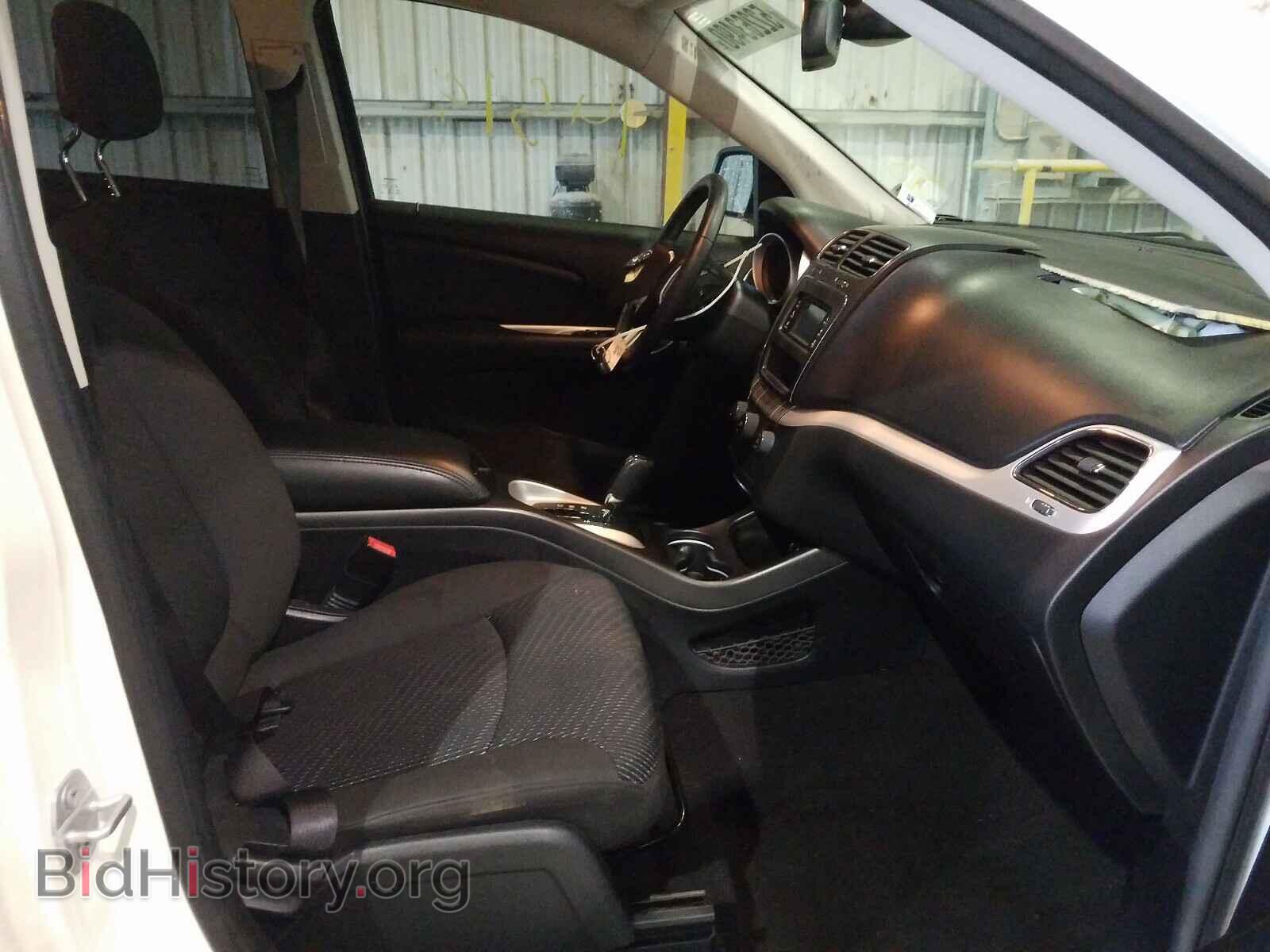 2018 DODGE JOURNEY - VIN: 3C4PDCAB8JT529009 - Photo 5