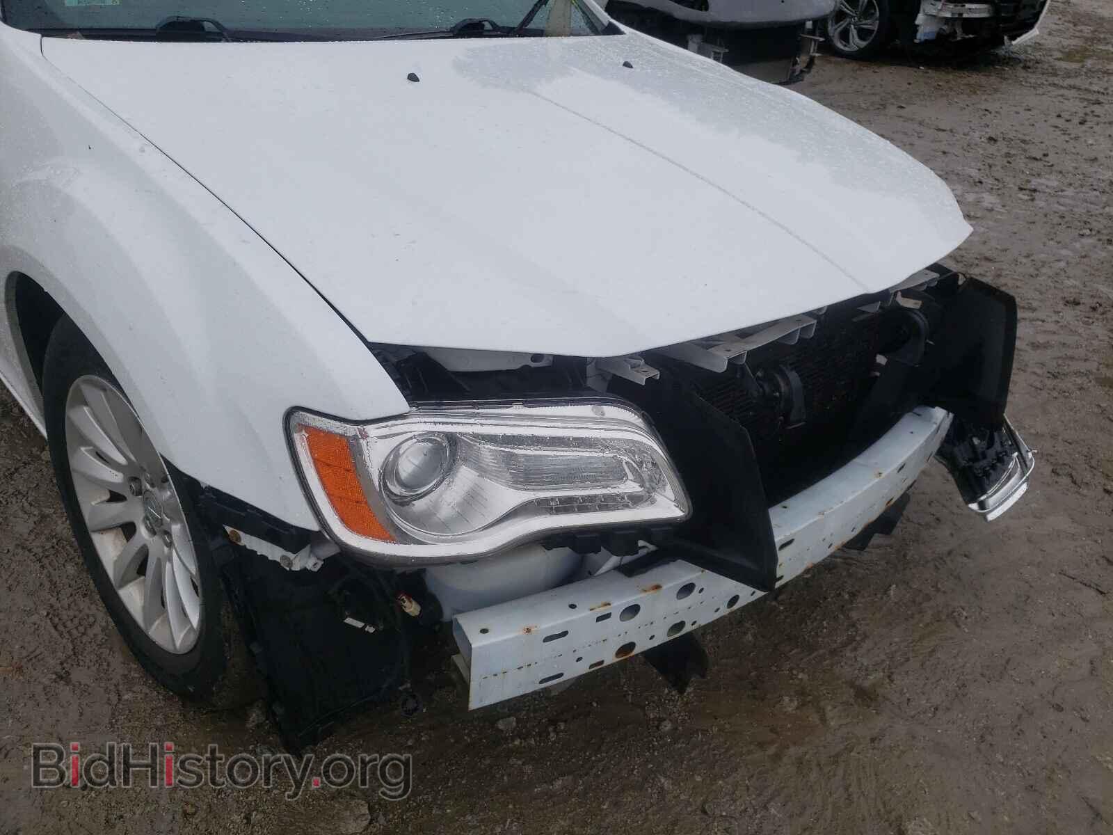 2014 CHRYSLER 300 - VIN: 2C3CCAAG9EH244405 - Фото 9