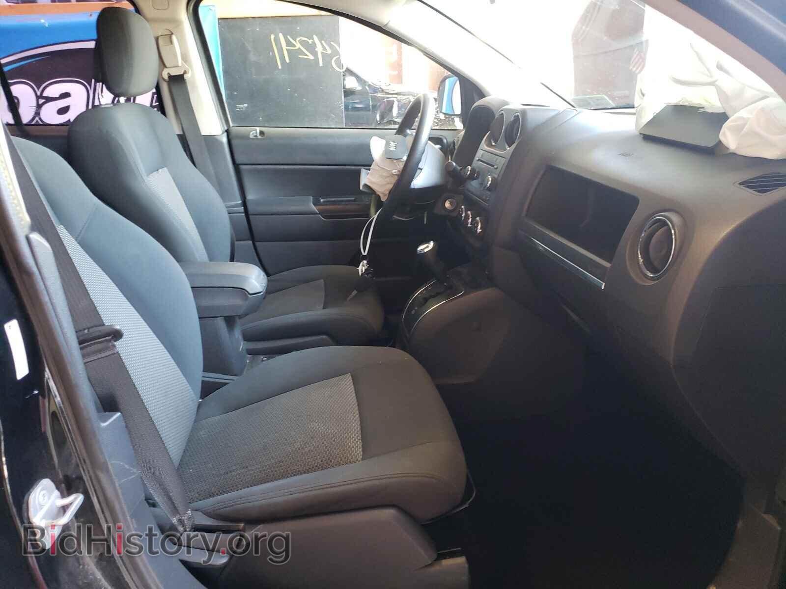 2010 JEEP COMPASS - VIN: 1J4NF4FBXAD545907 - Photo 5