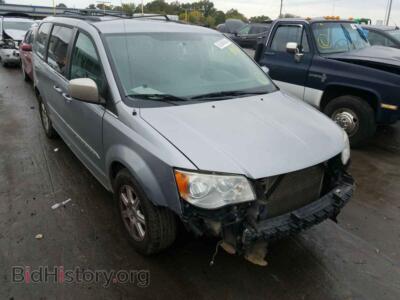 2013 Chrysler MINIVAN Town & COU, серый — VIN 2C4RC1BG3DR656445, Copart
