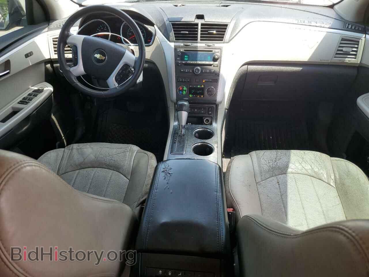 2011 CHEVROLET TRAVERSE - VIN: 1GNKRLED6BJ354749 - Фото 8