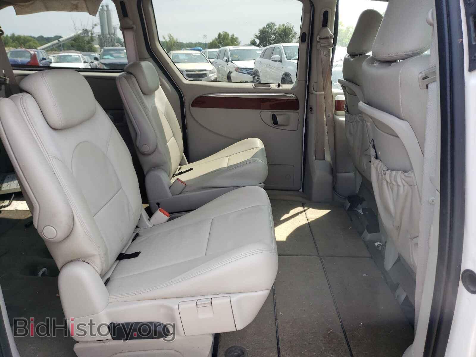 2006 CHRYSLER MINIVAN - VIN: 2A4GP64L76R915583 - Фото 6