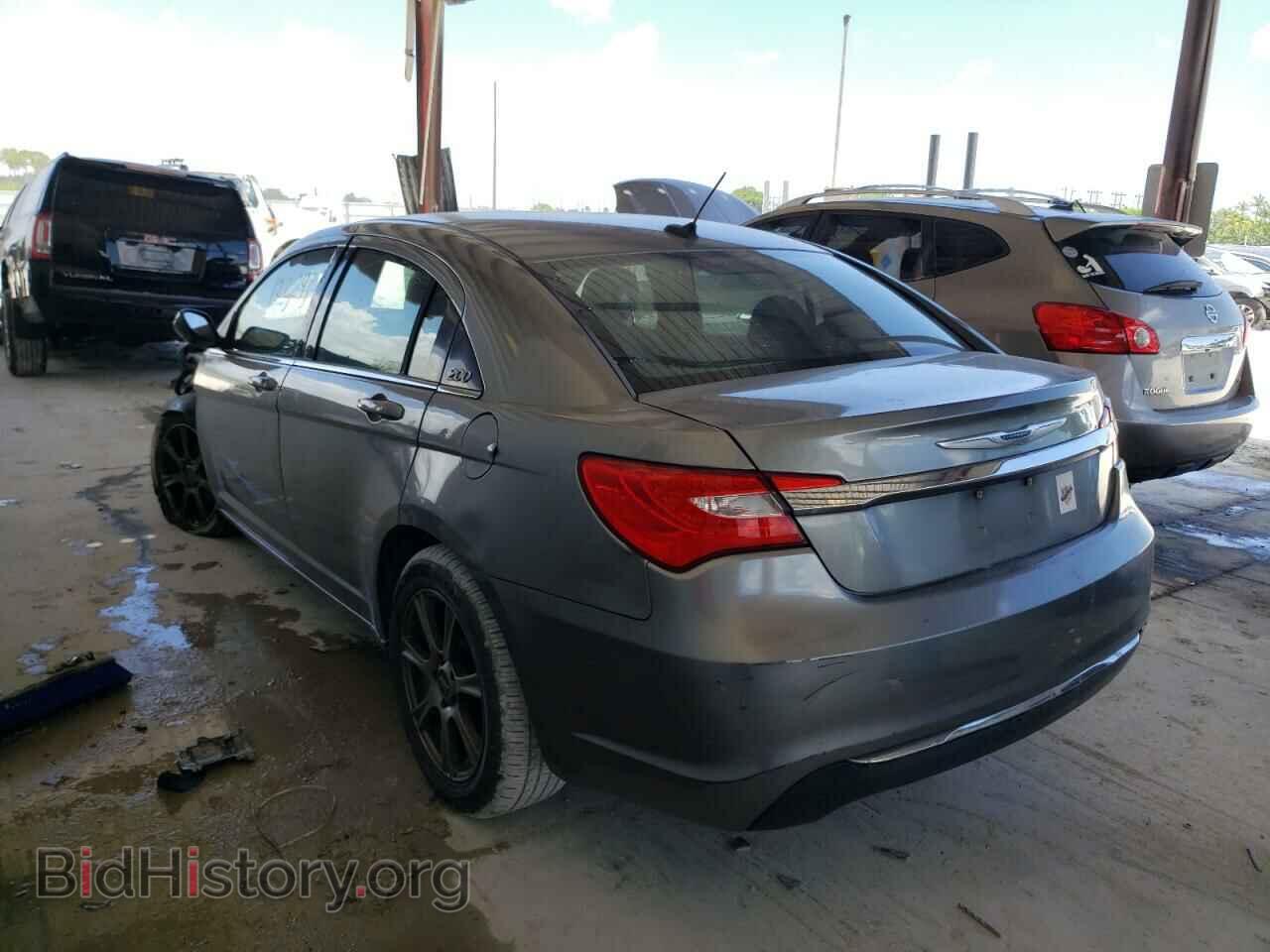 2012 CHRYSLER 200 - VIN: 1C3CCBAB5CN223923 - Фото 3