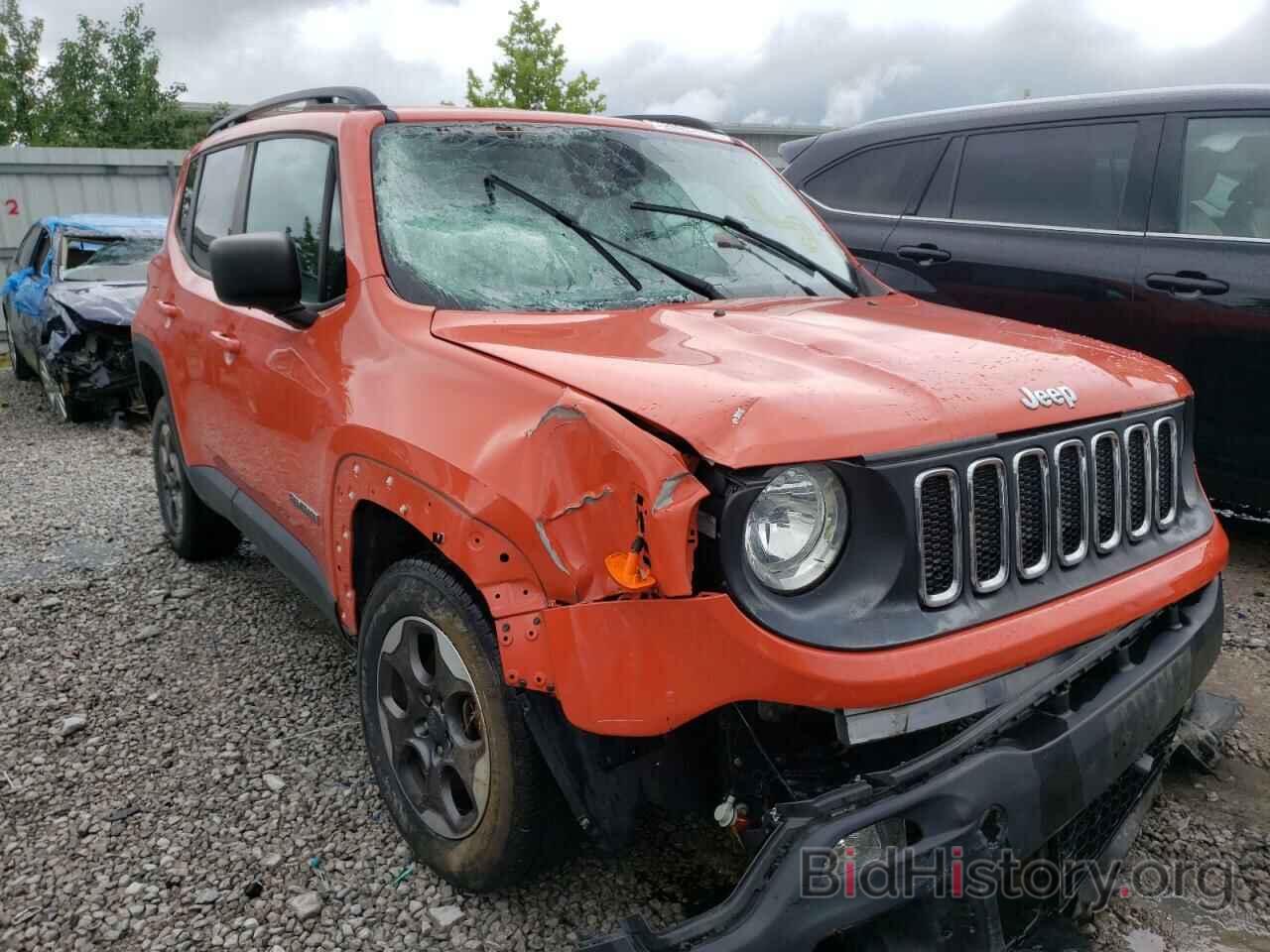 Photo ZACCJBAB8HPE67890 - JEEP RENEGADE 2017