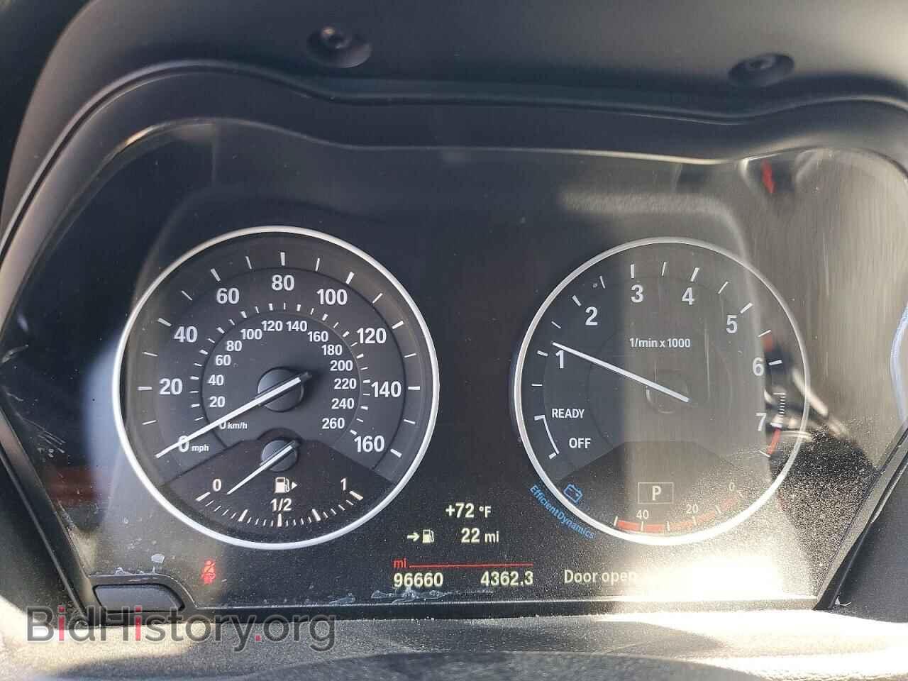 2017 BMW X1 - VIN: WBXHT3C30H5F82302 - Фото 9