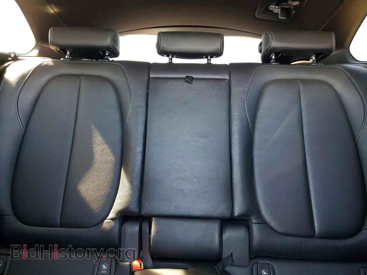 2017 BMW X1 - VIN: WBXHT3C30H5F82302 - Фото 10