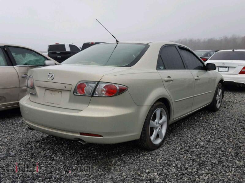 2006 Mazda 6 (VIN 1YVHP80C865M40819) — photo 4 of 8