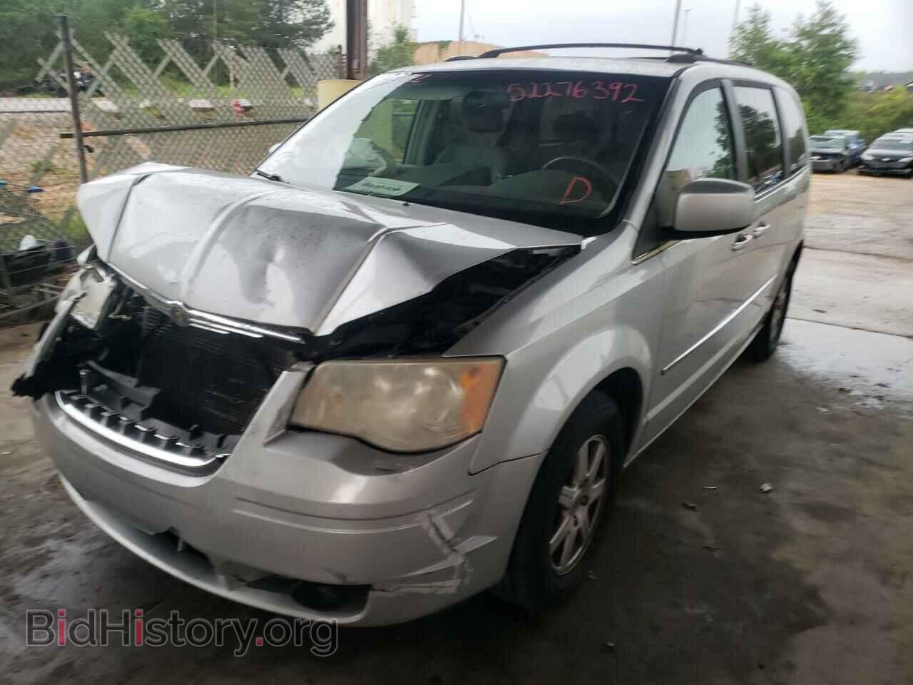 2010 CHRYSLER MINIVAN - VIN: 2A4RR5D11AR198330 - Photo 2