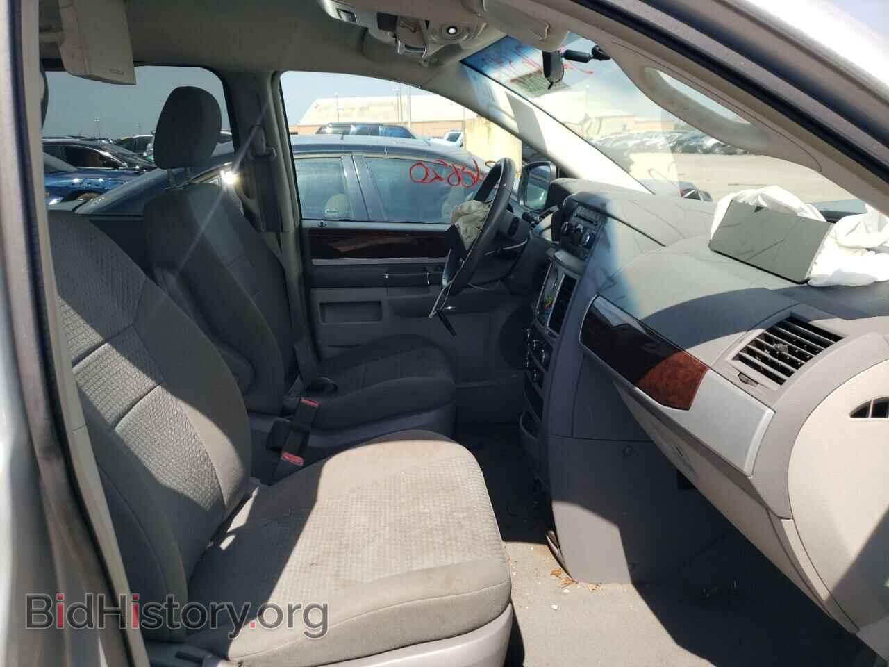2010 CHRYSLER MINIVAN - VIN: 2A4RR5D11AR198330 - Photo 5