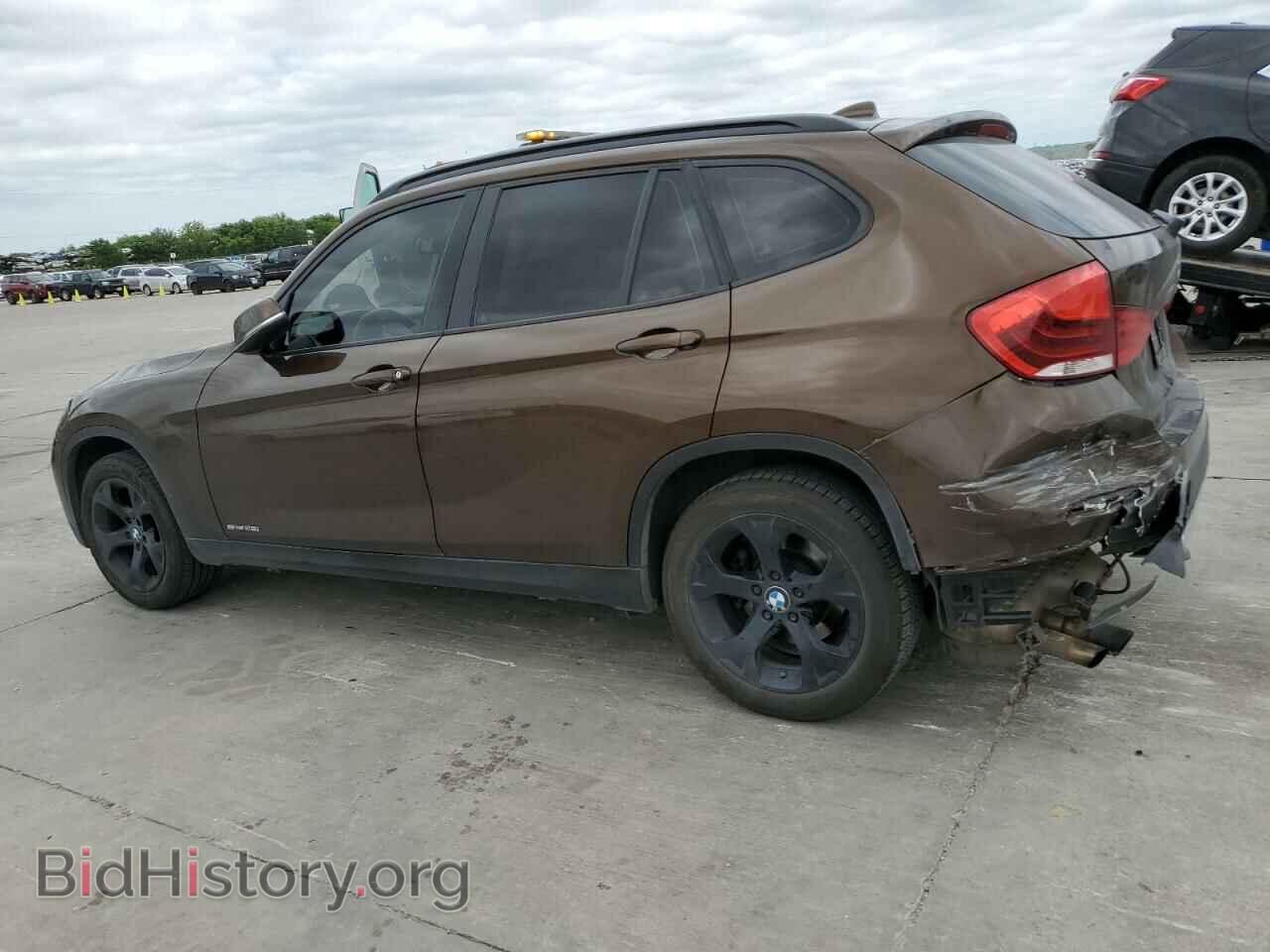 2013 BMW X1 - VIN: WBAVM1C55DVW45532 - Фото 2