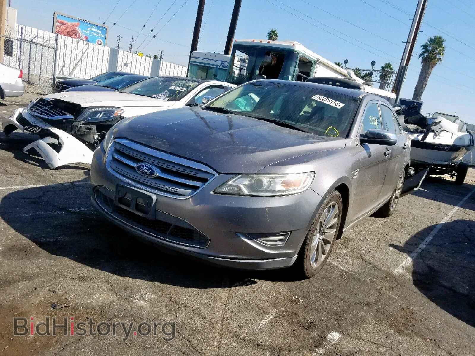 2011 FORD TAURUS - VIN: 1FAHP2FW8BG150878 - Фото 2