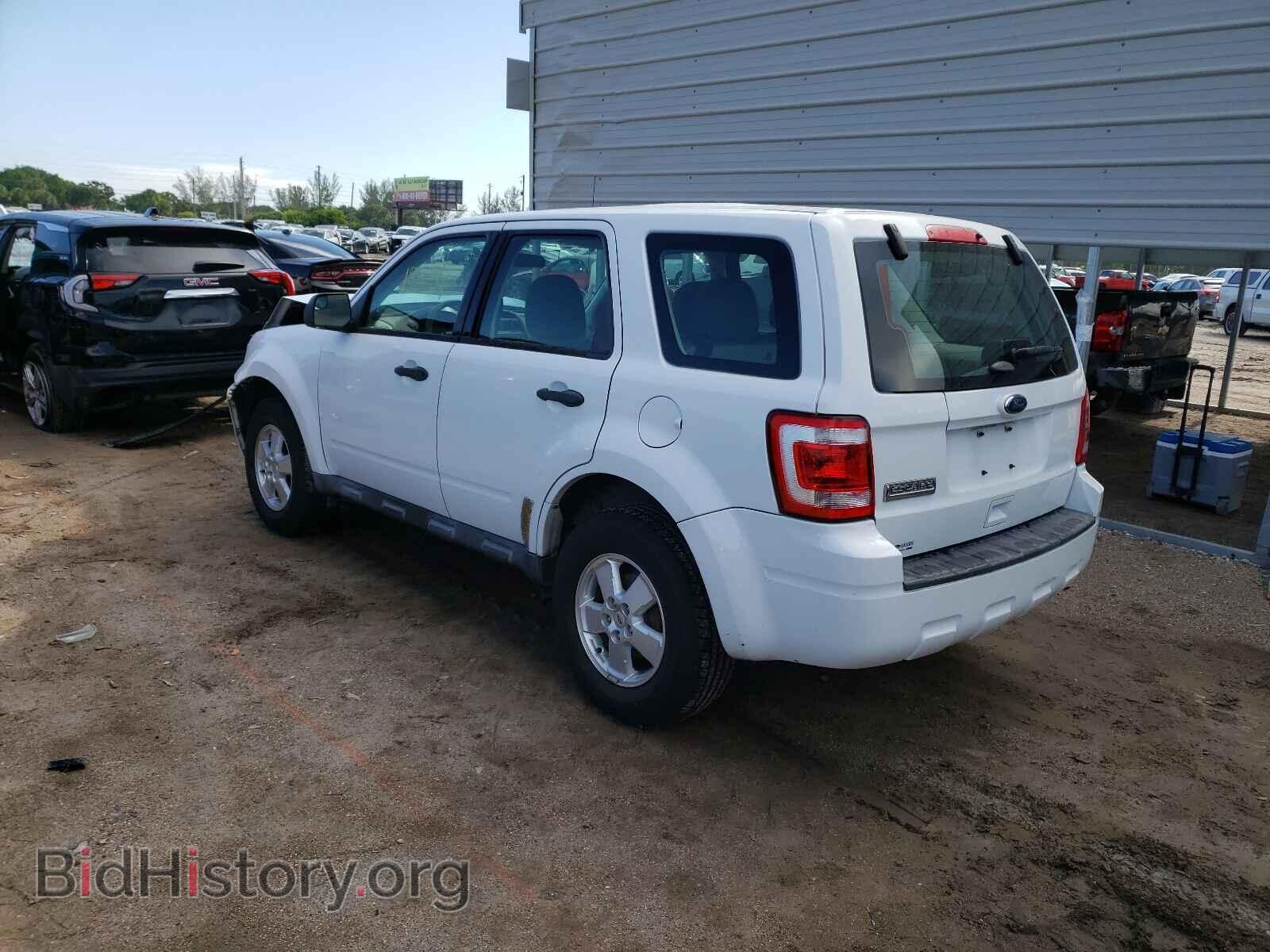2012 FORD ESCAPE - VIN: 1FMCU9C72CKC69782 - Фото 3
