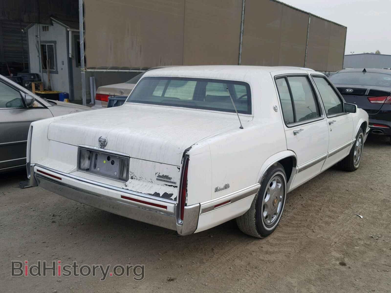 1993 CADILLAC DEVILLE - VIN: 1G6CD53B5P4272268 - Photo 4