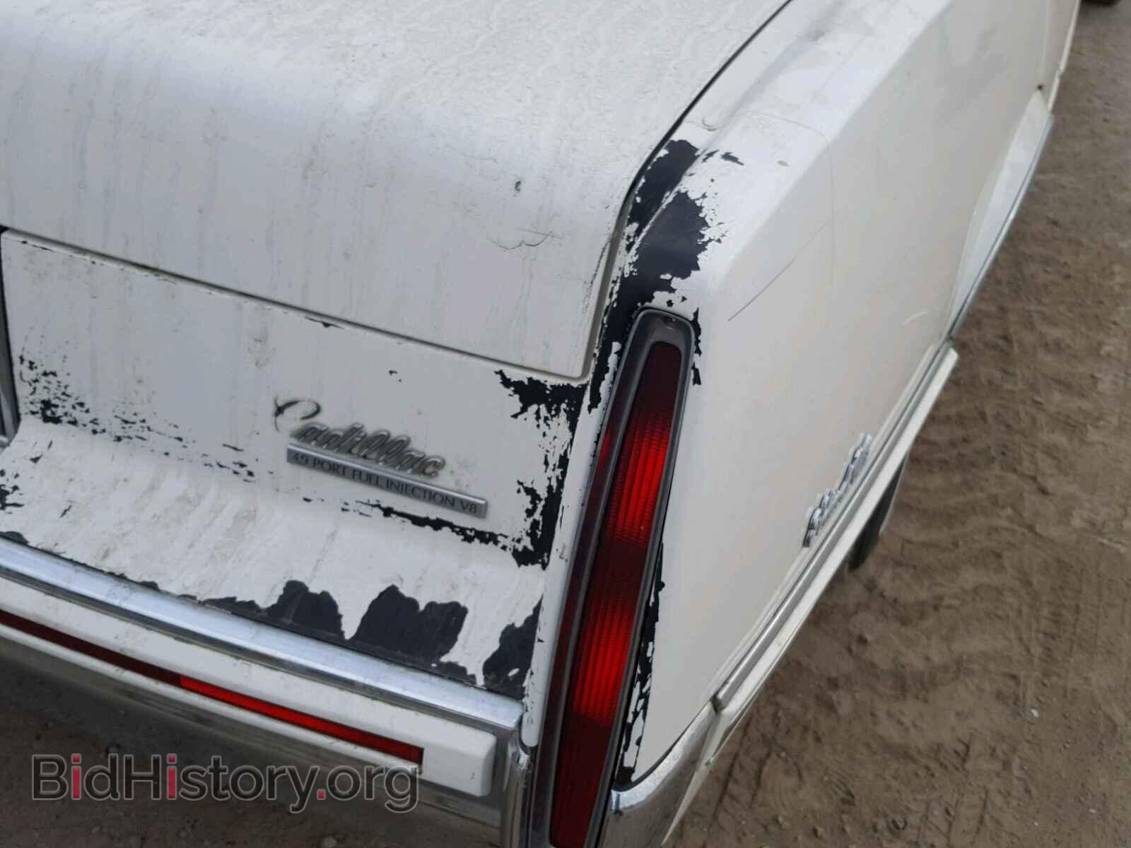 1993 CADILLAC DEVILLE - VIN: 1G6CD53B5P4272268 - Photo 9