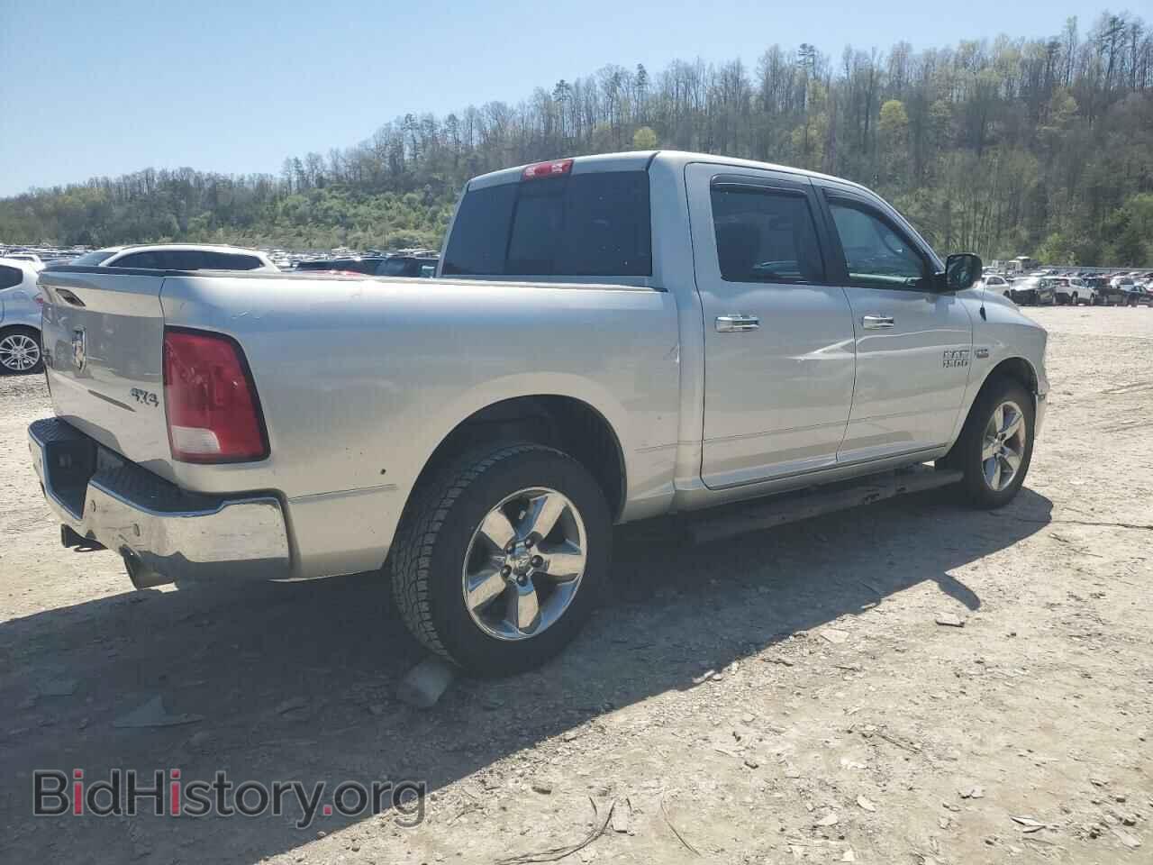 2016 RAM 1500 - VIN: 3C6RR7LT5GG206701 - Фото 3