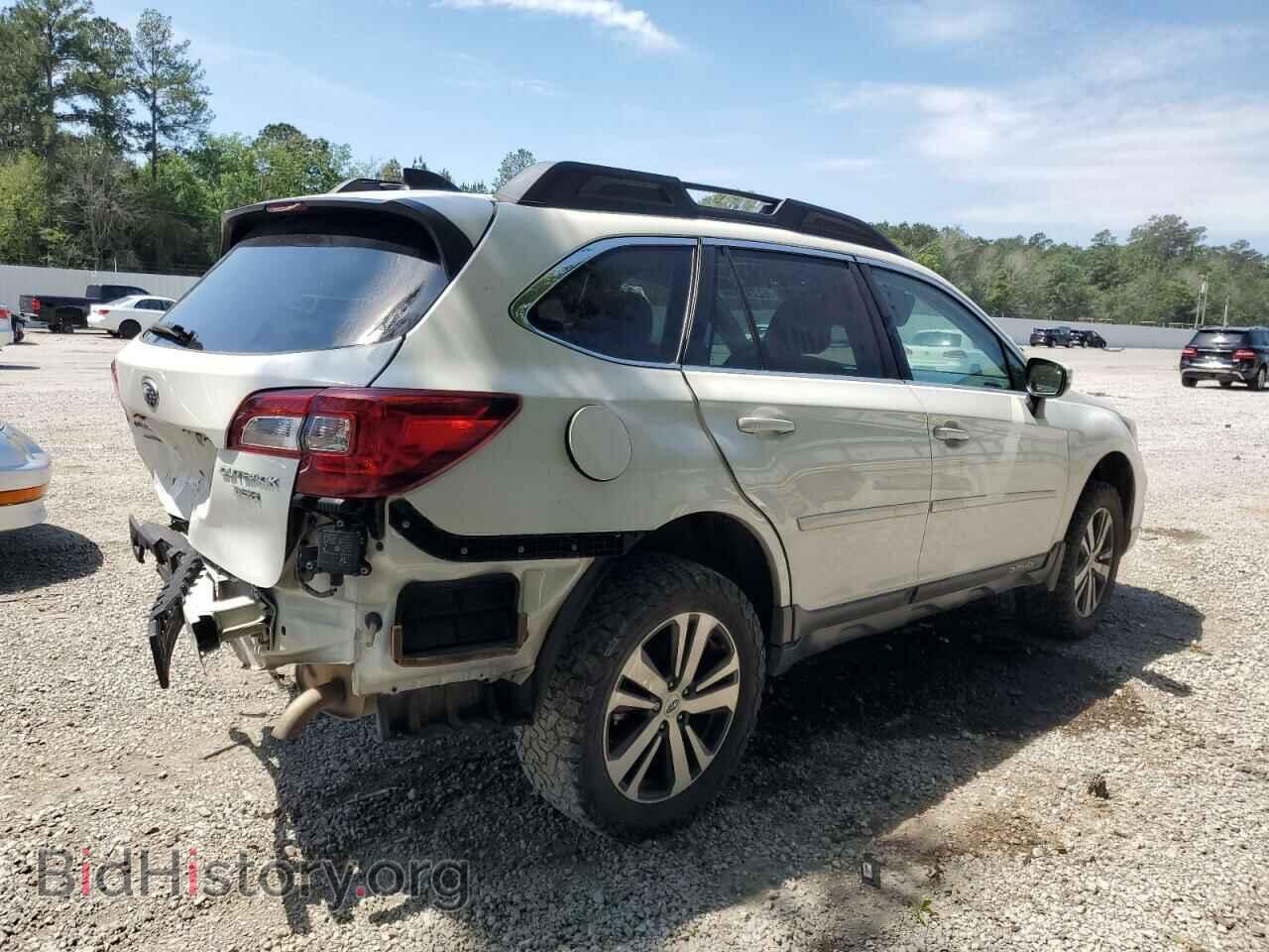 2018 SUBARU OUTBACK - VIN: 4S4BSENC9J3257544 - Фото 3