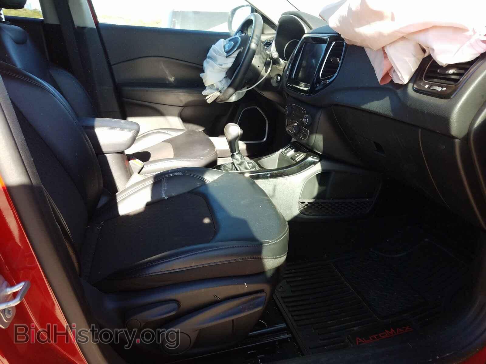 2019 JEEP COMPASS - VIN: 3C4NJCBB7KT832234 - Фото 5