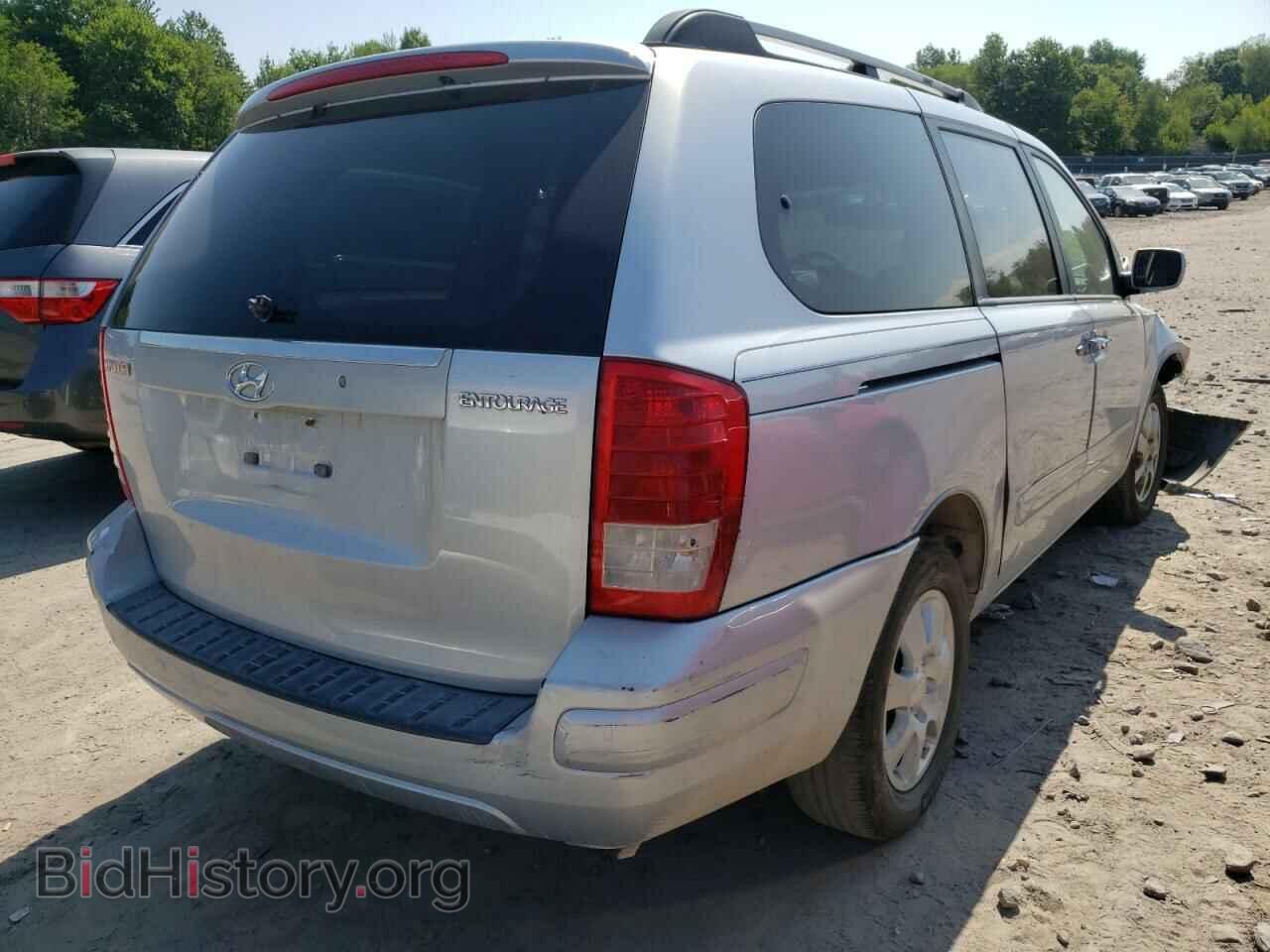 2007 HYUNDAI ENTOURAGE - VIN: KNDMC233476013934 - Фото 4