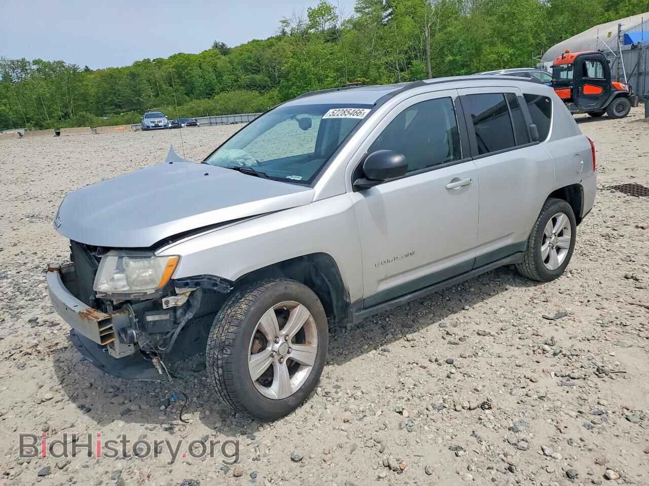 Фотография 1J4NF1FBXBD259734 - JEEP COMPASS 2011
