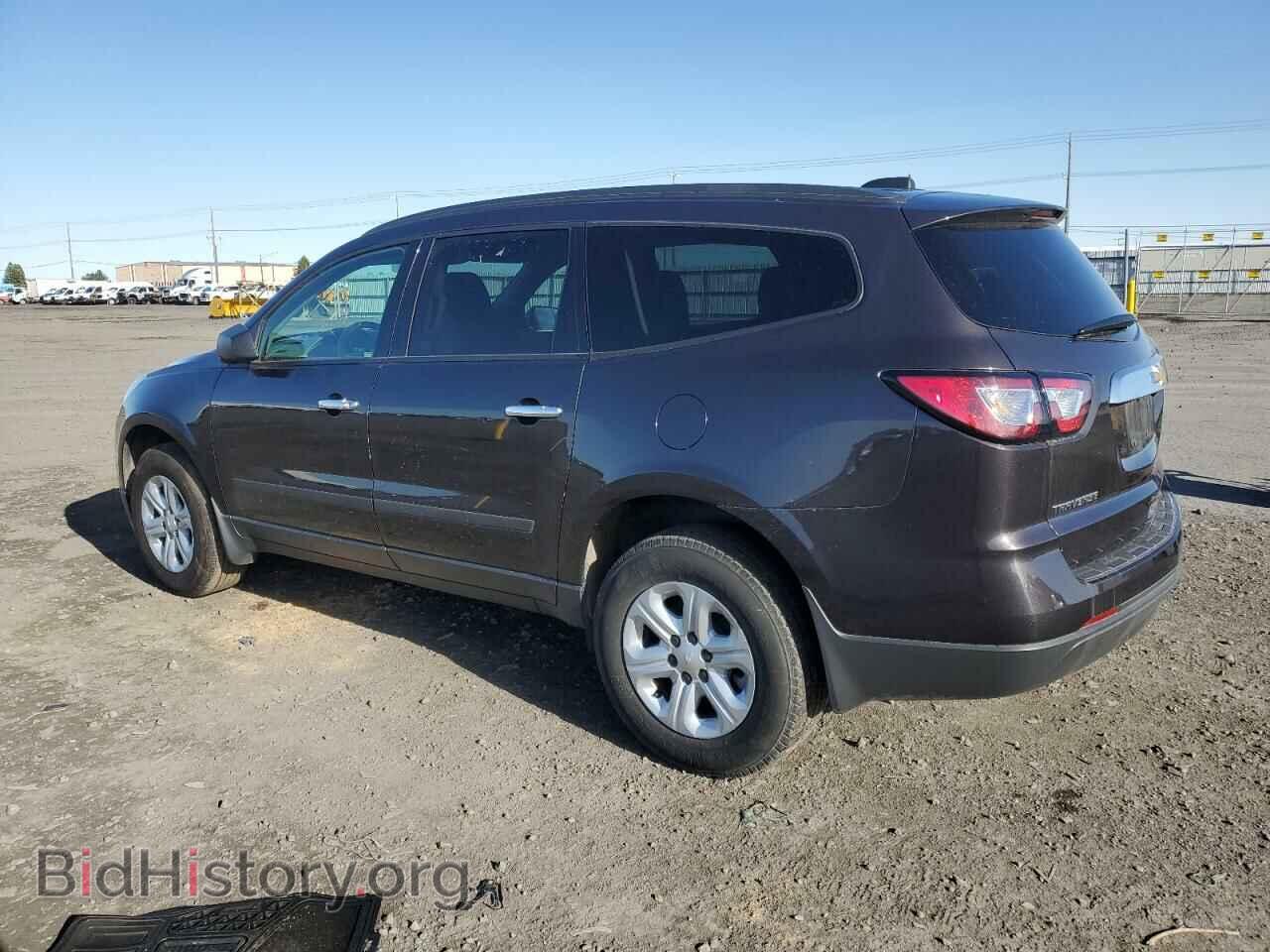 2017 CHEVROLET TRAVERSE - VIN: 1GNKRFKD1HJ212758 - Фото 2