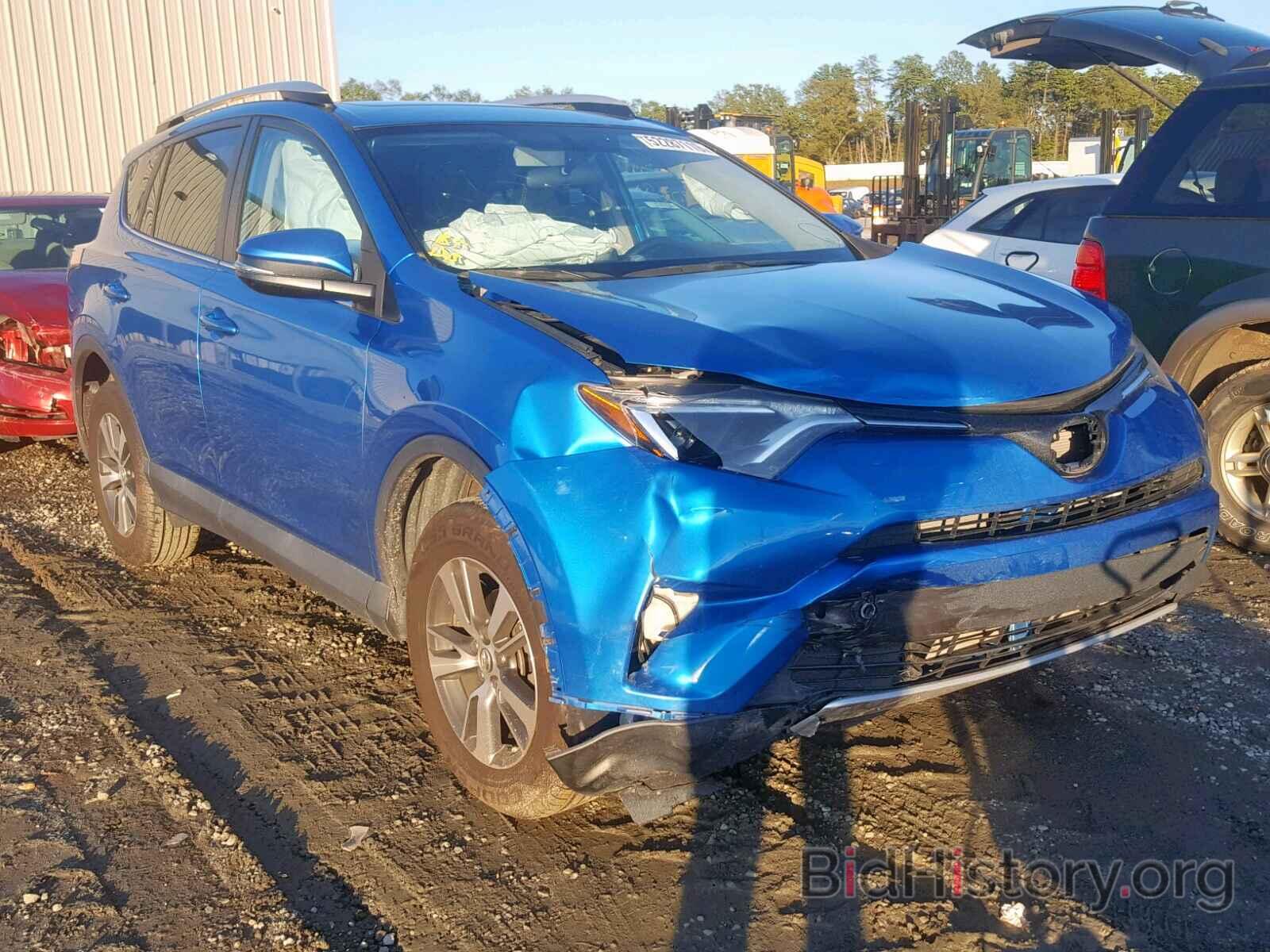 Photo 2T3RFREV7GW436638 - TOYOTA RAV4 XLE 2016