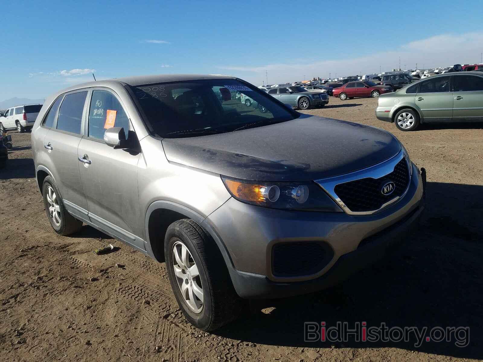 Photo 5XYKT4A12DG324971 - KIA SORENTO 2013