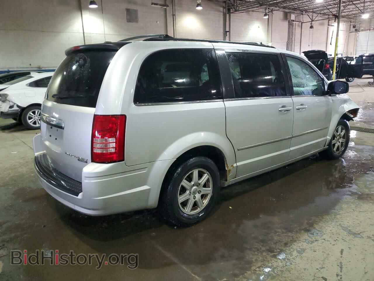 2010 CHRYSLER MINIVAN - VIN: 2A4RR8DX8AR414616 - Фото 3