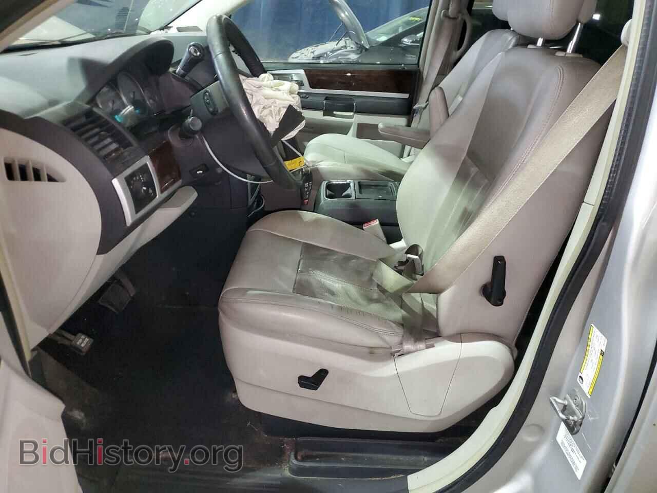 2010 CHRYSLER MINIVAN - VIN: 2A4RR8DX8AR414616 - Фото 7