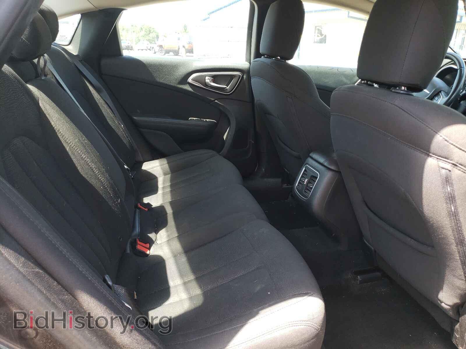 2016 CHRYSLER 200 - VIN: 1C3CCCAB5GN109416 - Фото 6