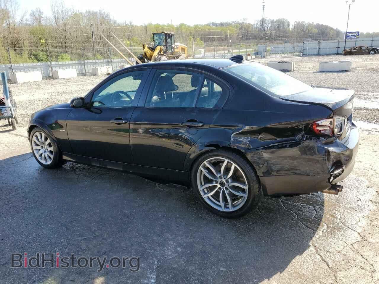 2006 BMW 3 SERIES - VIN: WBAVD33596KL52250 - Фото 2